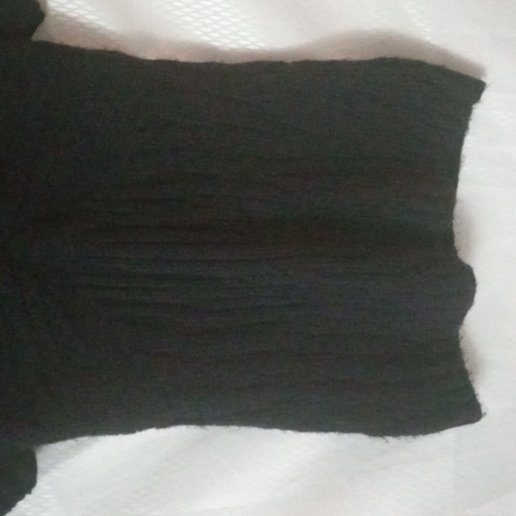 BCBG MAXAZRIA Cowl Neck Short Sleeve Tunic Sweater Black Pre-owned - Picture 5 of 10